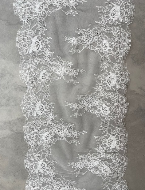 BRONTE  ITALIAN DOUBLE SCALLOPED CORDED BORDER LACE