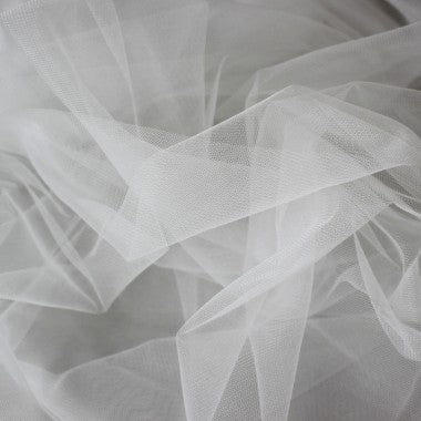 INVISIBLE TULLE